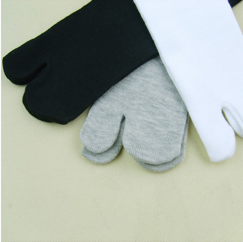 Japanese Split-Toe Socks